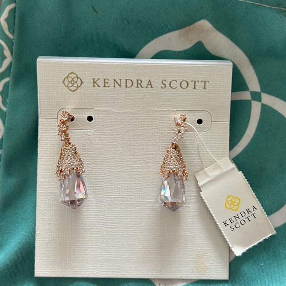 Kendra Scott Earrings - Picture 4 of 5